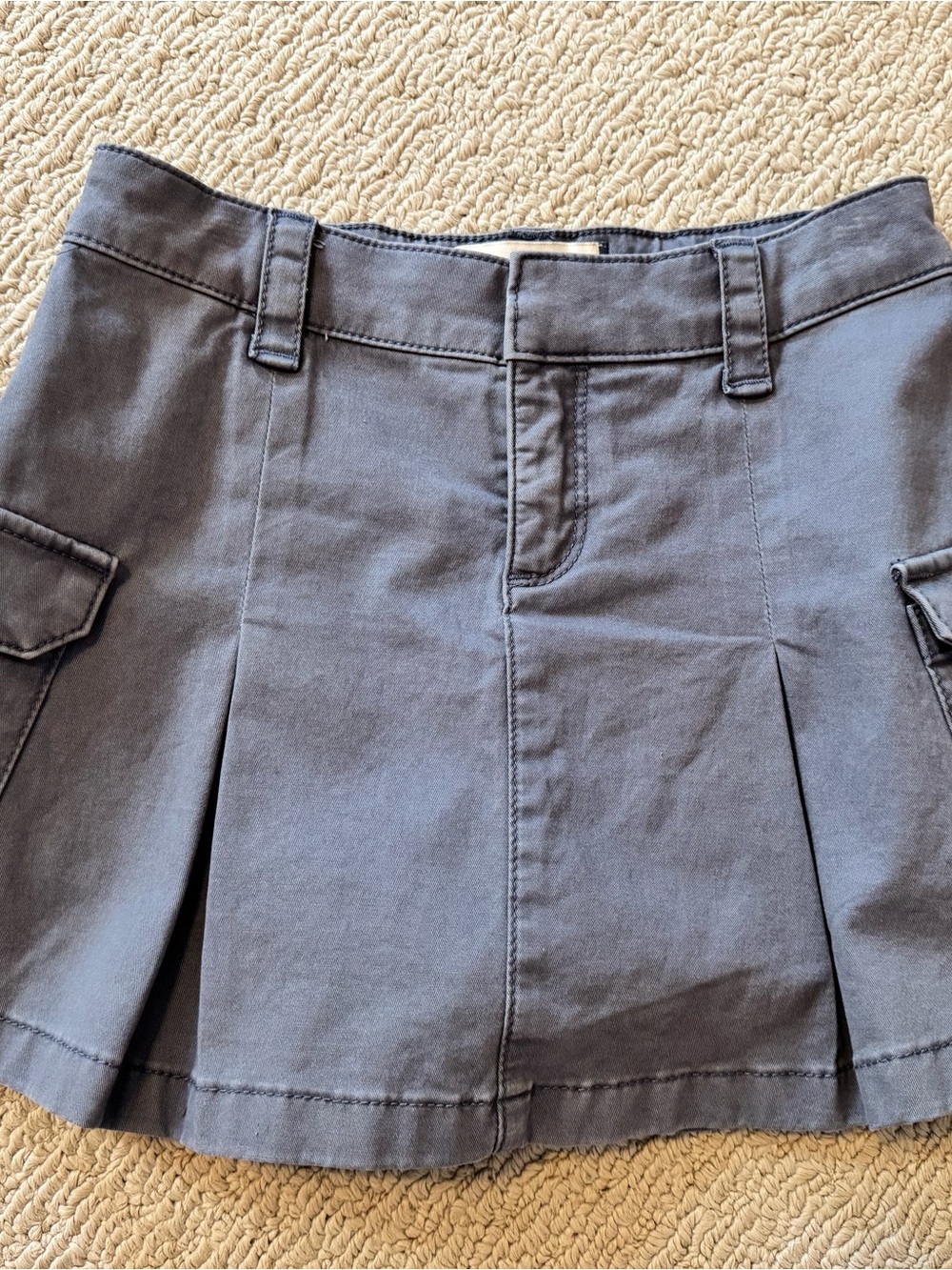 abercrombie kids Grey Pleated Cargo Skort